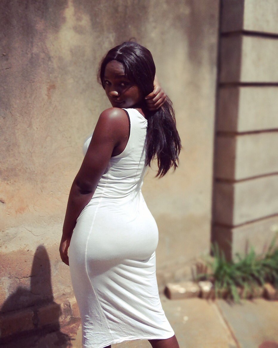 Maria-Mature-and-Sweet-Escort-in-Nairobi-CBD.-I-taste-the-aroma-of-your-favorite-meal.